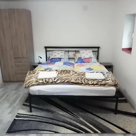 Guest house Nagyhalap 4*