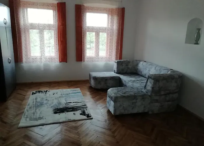 Nagyhaláp Affittacamere 4*